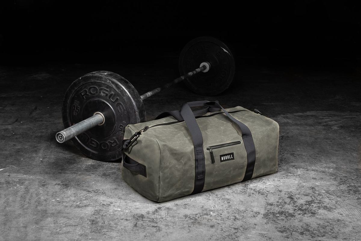 Nobull Xl Waxed Canvas Traditional Women's Duffle Olive | Australia (CK1270)